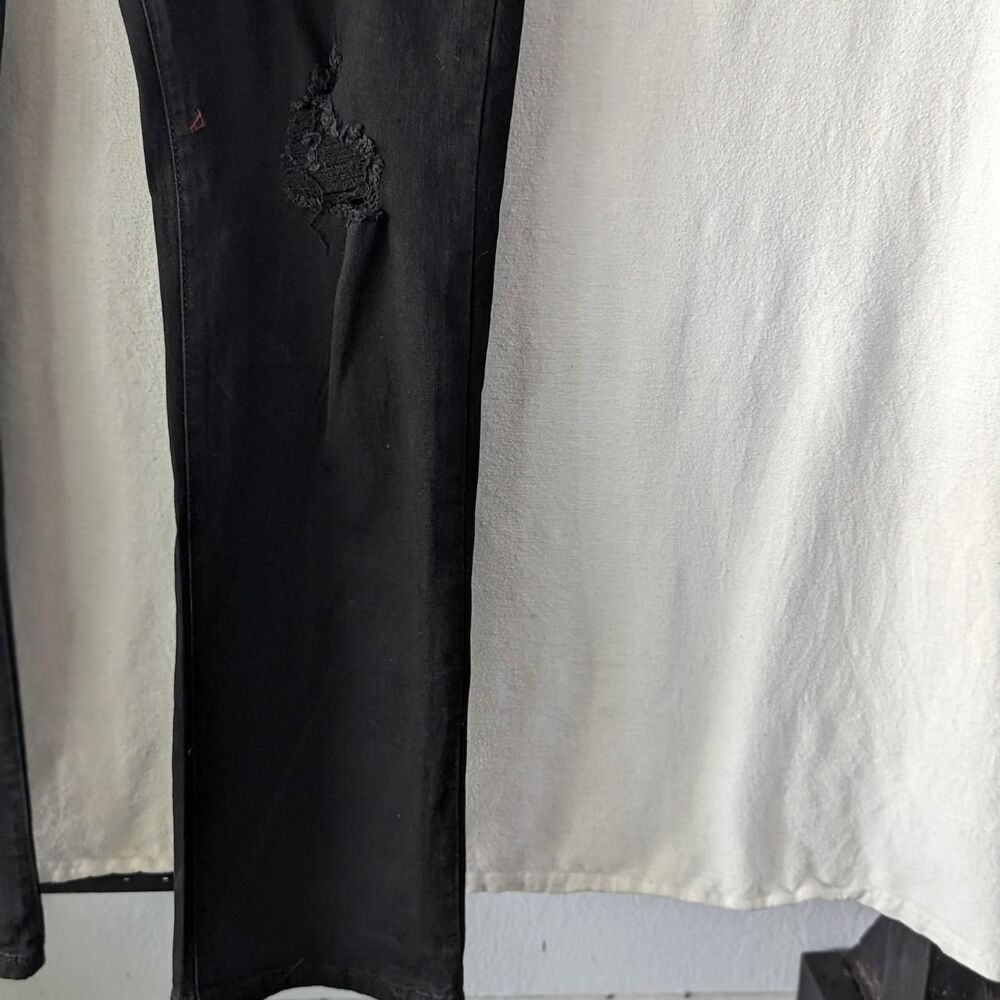 Black Pyramid Future Relic Patchwork Distressed B… - image 3